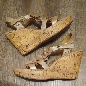 BOC Women's Metallic Wedge Sandals